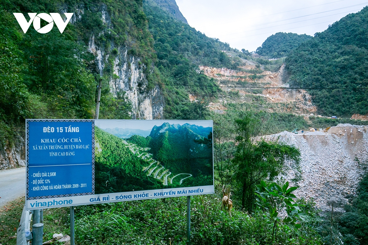 kham pha khau coc cha, con deo ky vi tu ban tay con nguoi hinh anh 1