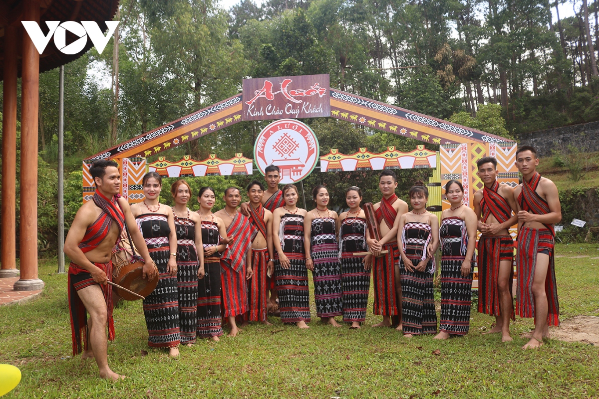 phat trien du lich vung cao thua thien hue gan voi bao ton van hoa hinh anh 4